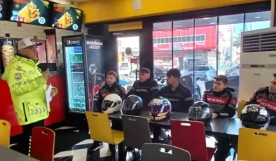 Afyonkarahisar’da Motokuryelere Trafik Eğitimi Verildi