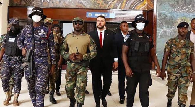 Yasin Hacıoğlu Afrika : Türk Madenciliğinin Afrika Stratejisi ve Etkisi