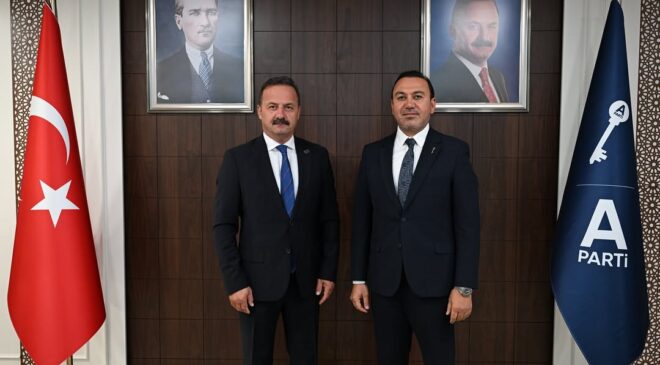 Tahir Keskinkılıç, Anahtar Parti’de Teşkilatlardan Sorumlu Genel Başkan Yardımcısı Oldu